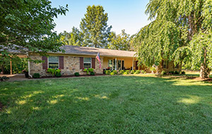 238820E20Rhorer20Road20Bloomington-large-002-009-Exterior2020Front-1499x1000-72dpi