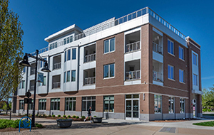 304 W Kirkwood Avenue-sold