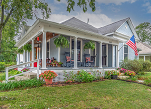 601 W 4th Street Bloomington-website