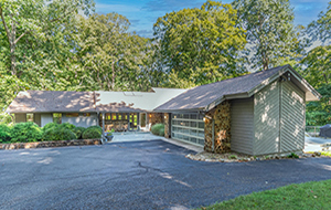 5455 E James Road Bloomington-SOLD